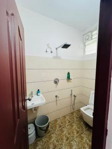 Bathroom Image of 1159 Sq.ft 3 BHK Apartment / Flat for sale in Galaxy Cloud Space, Kakkanad Kochi for Rs. 10000000