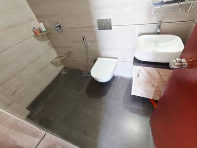Bathroom Image of 2350 Sq.ft 3 BHK Apartment / Flat for rent in Shiv Shivalay Sharnam, Kudasan Gandhinagar for Rs. 29000