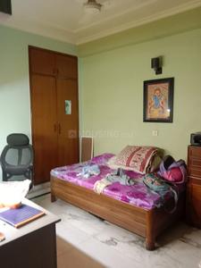Bedroom Image of 450 Sq.ft 2 BHK Apartment / Flat for rent in DDA Flats Sarita Vihar, Sarita Vihar New Delhi for Rs. 25000