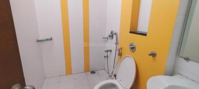Image of 1350 Sq.ft 2 BHK Apartment / Flat for rent in High Point Apartments, Sampangi Rama Nagar, Bengaluru for Rs. 72000