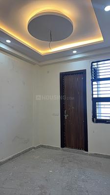 Image of 900 Sq.ft 3 BHK Apartment / Flat for sale in Govindpuram, Ghaziabad for Rs. 3900000