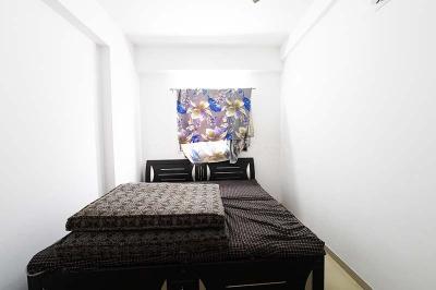 Bedroom Image of 963 Sq.ft 2 BHK Apartment / Flat for sale in Sarkhej Ahmedabad for Rs. 4800100