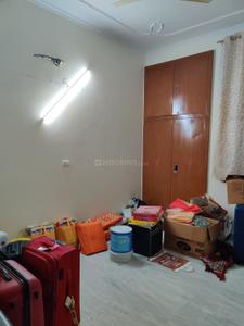 Bedroom Image of 1800 Sq.ft 3 BHK Builder Floor for rent in Sector 46 Noida for Rs. 40000
