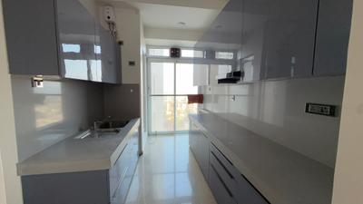 Kitchen Image of 1050 Sq.ft 2 BHK Apartment / Flat for rent in Monte South, Byculla Mumbai for Rs. 140000