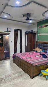 Bedroom Image of 1750 Sq.ft 3 BHK Builder Floor for sale in Azadpur New Delhi for Rs. 20000000