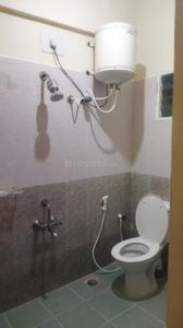 Bathroom Image of 1400 Sq.ft 3 BHK Builder Floor for rent in Kartik Nagar Bengaluru for Rs. 40000