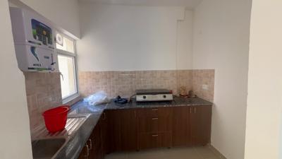 Kitchen Image of 1100 Sq.ft 2.5 BHK Apartment / Flat for sale in Amrapali Verona Heights, Noida Extension Greater Noida for Rs. 8324100