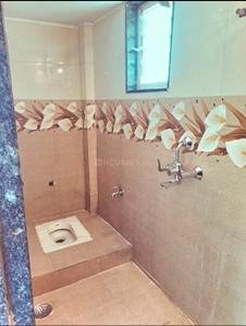 Bathroom Image of 475 Sq.ft 1 RK Apartment / Flat for rent in Kondhwa Pune for Rs. 6000