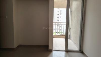 Bedroom Image of 950 Sq.ft 2 BHK Apartment / Flat for rent in Mantra Essence, Undri Pune for Rs. 17500
