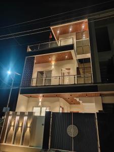 Image of 3000 Sq.ft 4 BHK Builder Floor for sale in Indira Nagar, Lucknow for Rs. 18500000