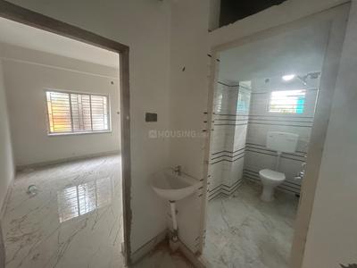 Image of 1050 Sq.ft 3 BHK Apartment / Flat for sale in Dum Dum Cantonment, Kolkata for Rs. 3465000