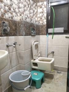 Common Bathroom Image of 810 Sq.ft 2 BHK Builder Floor for sale in Hari Nagar New Delhi for Rs. 7000000