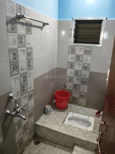 Bathroom Image of 1000 Sq.ft 4 BHK Builder Floor for rent in Pahartoli Ranchi for Rs. 11000