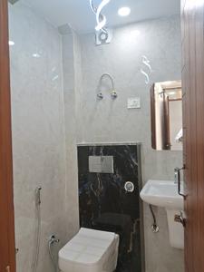 Common Bathroom Image of 600 Sq.ft 2 BHK Builder Floor for rent in Dwarka Mor New Delhi for Rs. 22000