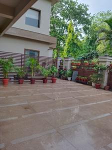 Image of 3500 Sq.ft 3.5 BHK Builder Floor for rent in Sector 10, Chandigarh for Rs. 210000