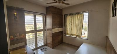 Bedroom Image of 1030 Sq.ft 2 BHK Apartment / Flat for rent in Jaybhave Raj Tower, Rane Nagar Nashik for Rs. 21000