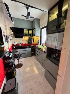 Kitchen Image of 950 Sq.ft 2 BHK Apartment / Flat for sale in Malad West Mumbai for Rs. 14000000