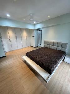 Bedroom Image of 2100 Sq.ft 3 BHK Apartment / Flat for rent in Sumer Saraswati, Malabar Hill Mumbai for Rs. 440000