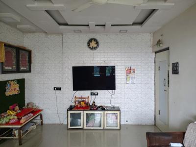 Living Room Image of 730 Sq.ft 1 BHK Apartment / Flat for rent in Hiranandani The Walk, Hiranandani Estate Thane for Rs. 40000