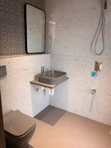 Visionnair Bathroom One 3