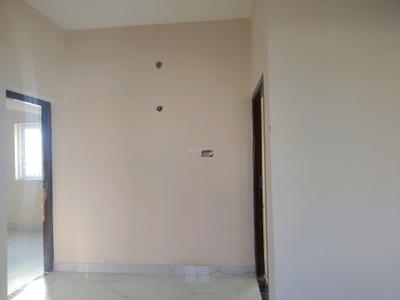 Living Room Image of 860 Sq.ft 2 BHK Villa for sale in Red Hills Chennai for Rs. 4700010