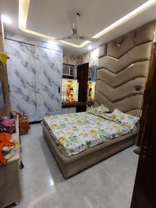 Bedroom Image of 900 Sq.ft 3 BHK Builder Floor for sale in Pitampura New Delhi for Rs. 9200000