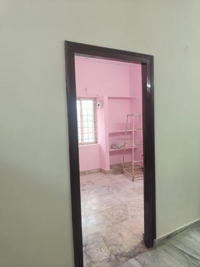 2 BHK Flat for rent in LB Nagar, Hyderabad - 916 Sqft