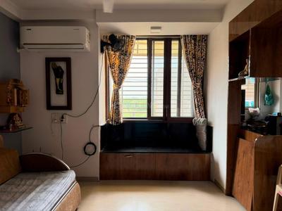 Bedroom Image of 850 Sq.ft 1 BHK Apartment / Flat for rent in LK Vrundavan Residency II, Sargasan Gandhinagar for Rs. 27000