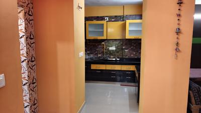 Kitchen Image of 1250 Sq.ft 2 BHK Apartment / Flat for rent in Aroma Tirupati Aakruti Greenz, Chharodi Ahmedabad for Rs. 35000