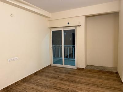 Bedroom Image of 1200 Sq.ft 4 BHK Apartment / Flat for rent in Fusion Homes, Noida Extension Greater Noida for Rs. 35000