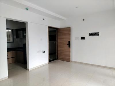 Living Room Image of 1000 Sq.ft 2 BHK Apartment / Flat for rent in Pentagon Towers, Karve Nagar Pune for Rs. 36000
