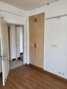 Bedroom Image of 1550 Sq.ft 3 BHK Builder Floor for rent in BPTP Park Floors II, Sector 76 Faridabad for Rs. 17500
