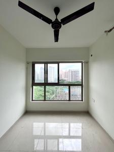 Hall Image of 850 Sq.ft 2 BHK Apartment / Flat for sale in Kalpataru Paramount, Thane West Thane for Rs. 15499999