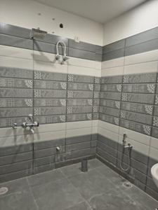 Bathroom Image of 4200 Sq.ft 4 BHK Independent House for sale in Indira Nagar Lucknow for Rs. 25000000