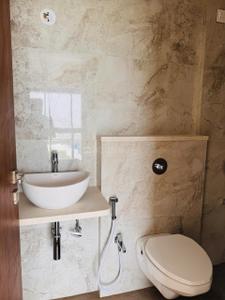 Image of 600 Sq.ft 2 BHK Apartment / Flat for sale in Worli, Mumbai for Rs. 43000000