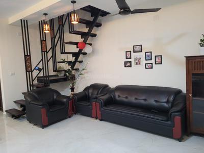 Hall Image of 2100 Sq.ft 3 BHK Builder Floor for rent in Vennala Kochi for Rs. 48000