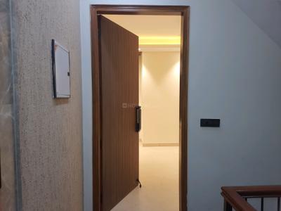 Main Entrance Image of 2000 Sq.ft 4 BHK Builder Floor for sale in DLF Phase 1 Gurgaon for Rs. 38500000