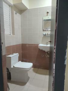 Bathroom Image of 1524 Sq.ft 3 BHK Apartment / Flat for rent in Eden City Maheshtala, Maheshtala Kolkata for Rs. 20000