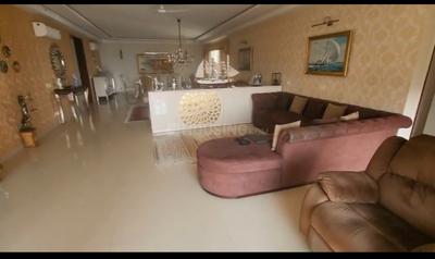 4 BHK Flat