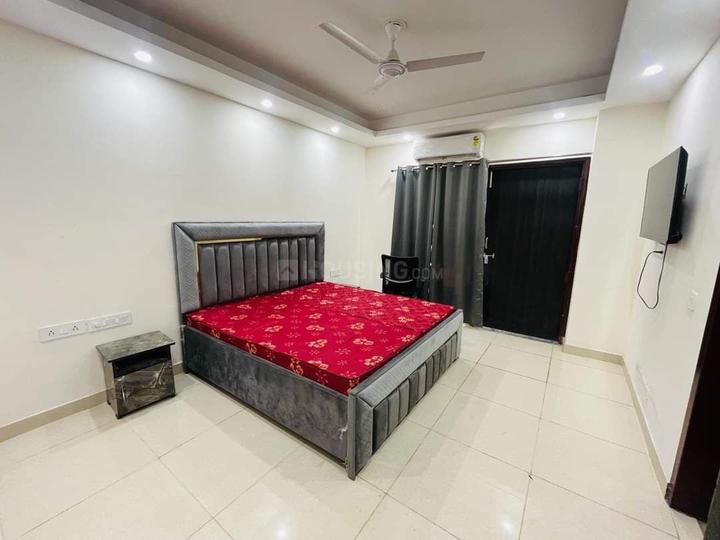 DLF Phase 3 Bedroom 1