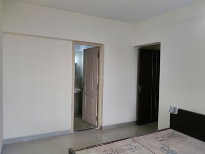 Bedroom Image of 1350 Sq.ft 3 BHK Apartment / Flat for sale in Shapoorji Pallonji Vicinia, Powai Mumbai for Rs. 39000000