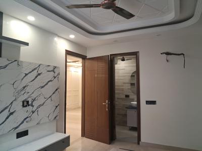 Bedroom Image of 1800 Sq.ft 3 BHK Builder Floor for sale in Paschim Vihar New Delhi for Rs. 40000000