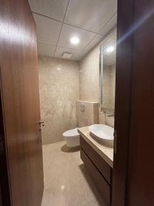 Bathroom Image of 4200 Sq.ft 4 BHK Apartment / Flat for rent in Prestige White Meadows, Whitefield Bengaluru for Rs. 210000