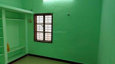 Bedroom Image of 950 Sq.ft 2 BHK Independent House for rent in Ganapathi Maanagar Coimbatore for Rs. 20000