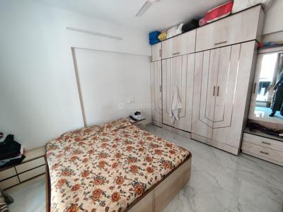 Bedroom Image of 915 Sq.ft 2 BHK Apartment / Flat for sale in Monarch West View, Santacruz West Mumbai for Rs. 46000000