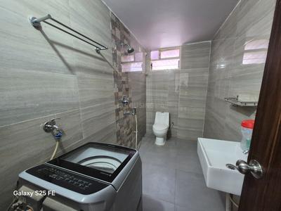Bathroom Image of 1630 Sq.ft 3 BHK Apartment / Flat for rent in Argora Ranchi for Rs. 32000
