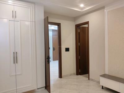 Bedroom Image of 2700 Sq.ft 4 BHK Builder Floor for sale in Ansal Versalia, Sector 67 Gurgaon for Rs. 29000000