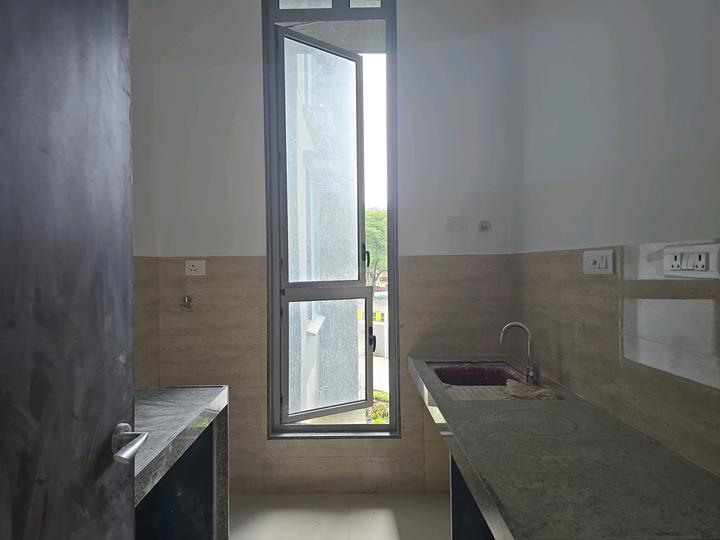 Sunteck City 4th Avenue Main Image 1