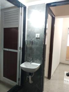 Bathroom Image of 733 Sq.ft 1 BHK Apartment / Flat for sale in Shri Harikrishna Vinayak Aangan, Ulwe Navi Mumbai for Rs. 5800000
