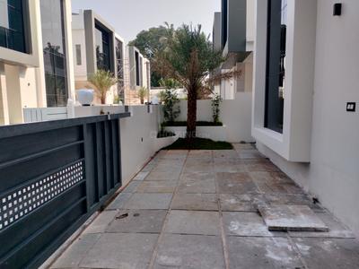Balcony Image of 2650 Sq.ft 4 BHK Independent House for sale in Vyttila Kochi for Rs. 22500000